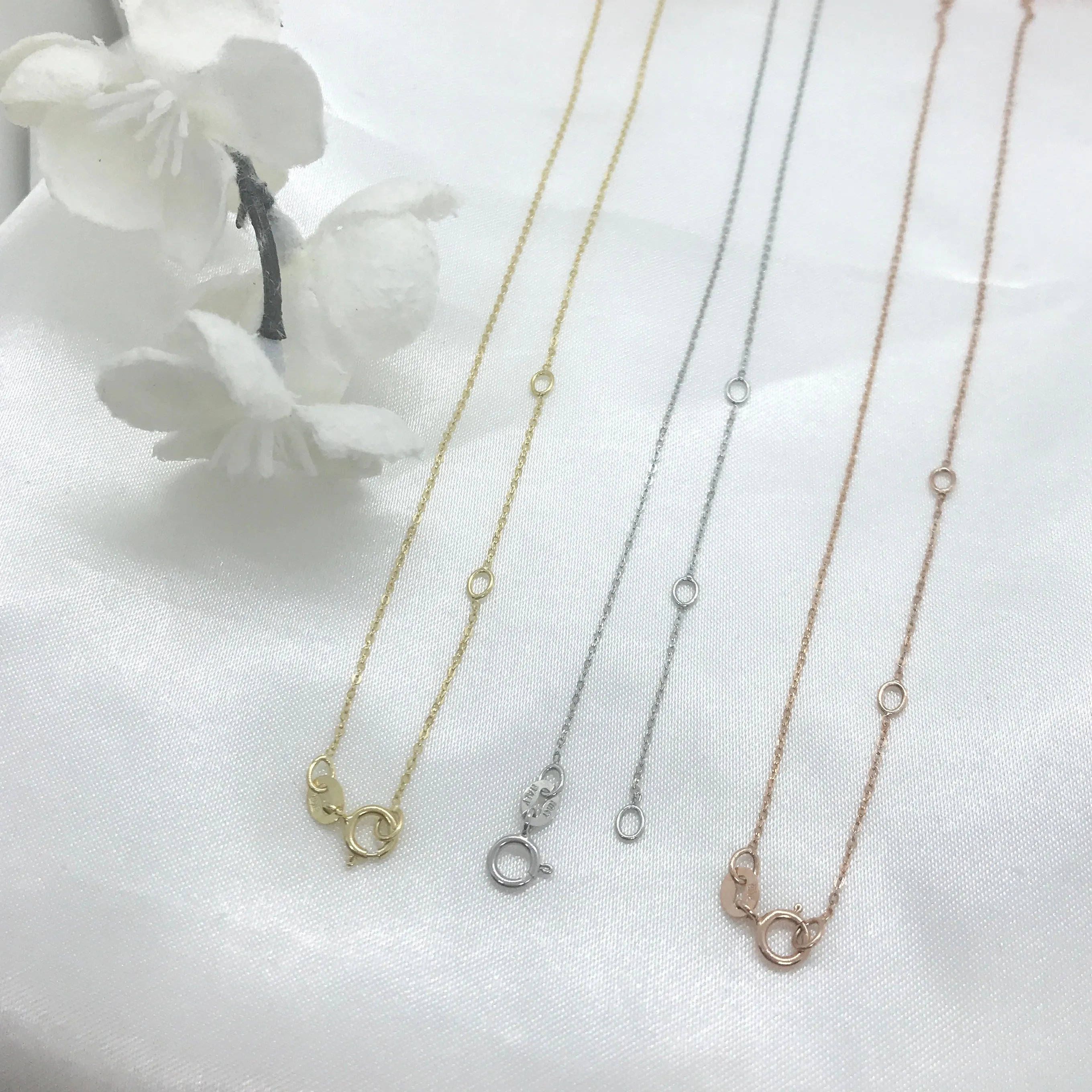 14k Gold Sparkly Light Weight Chain- Adjustable Lengths