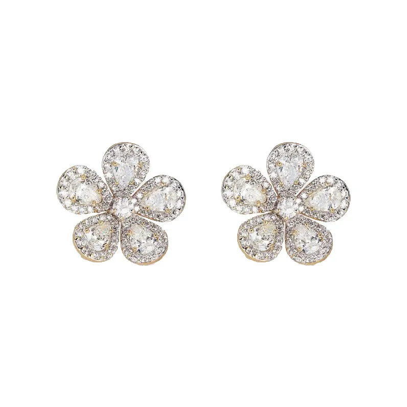 18k Rose Gold Diamond Flower Earrings