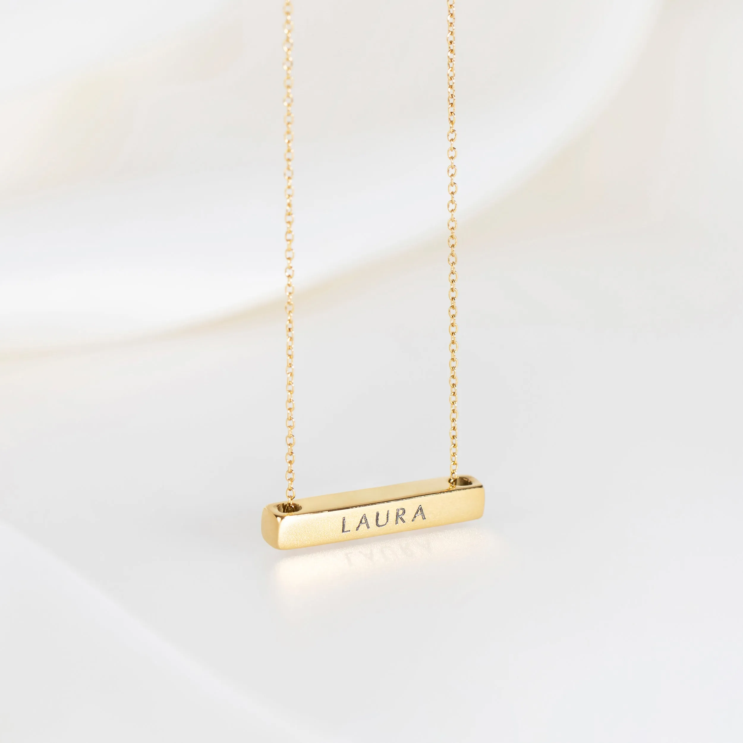 3cm Letter Bar Necklace in Gold Horizontal