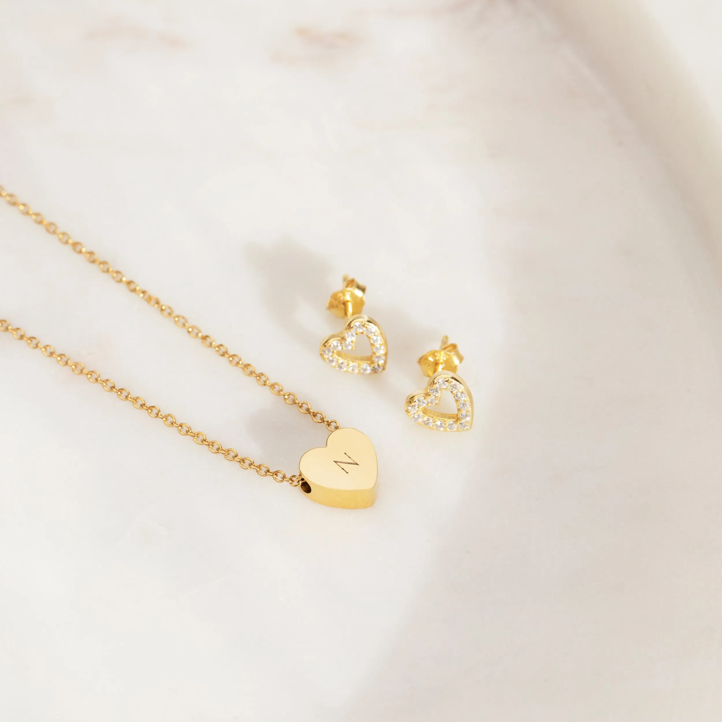 Amo Heart Necklace in Gold
