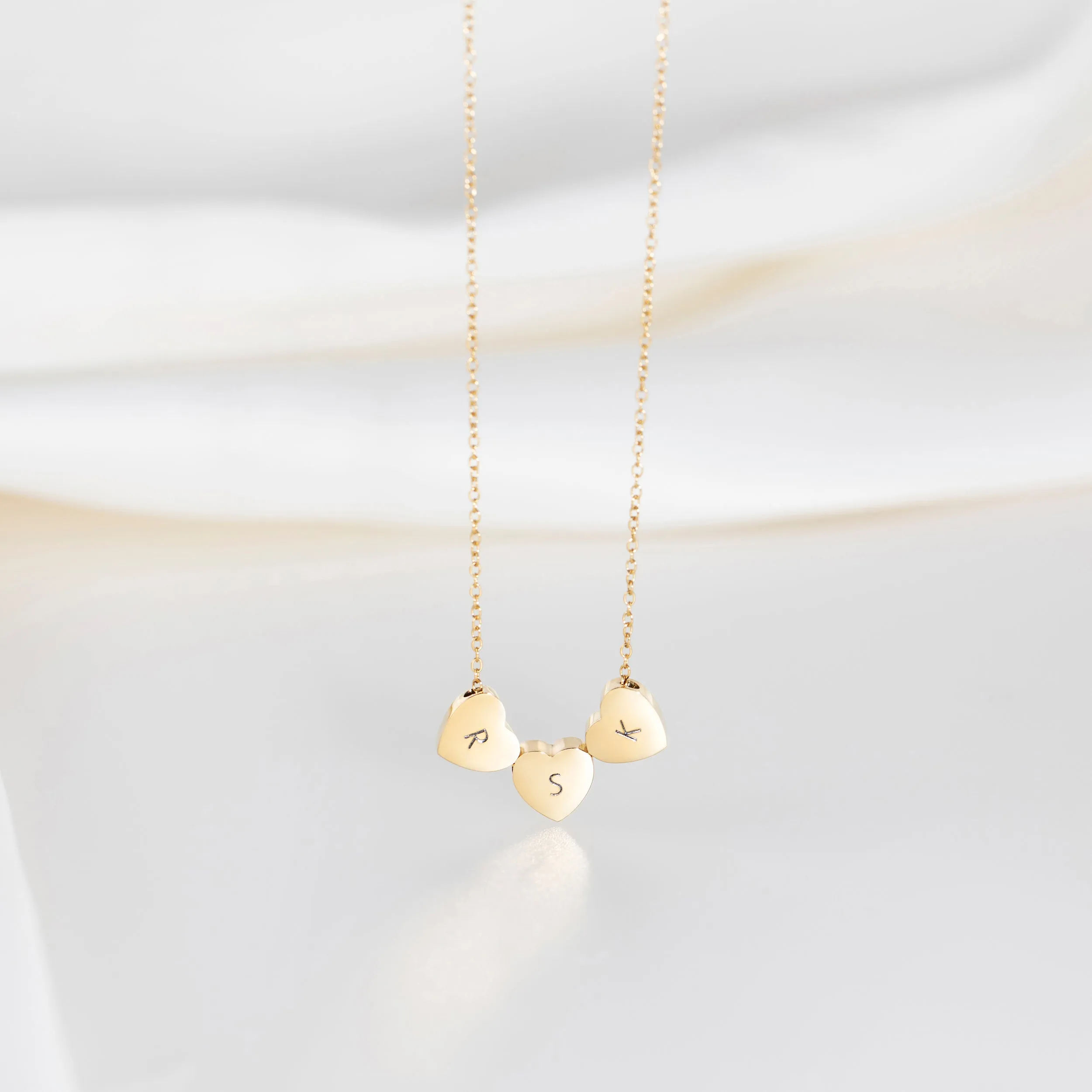 Amo Heart Triple Bead Necklace in Gold