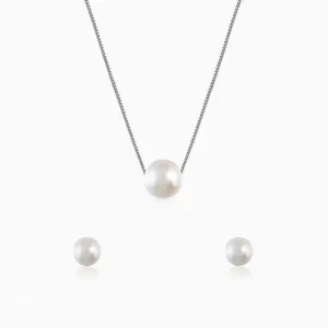 Anushka Sharma Moonlight Pearl Set