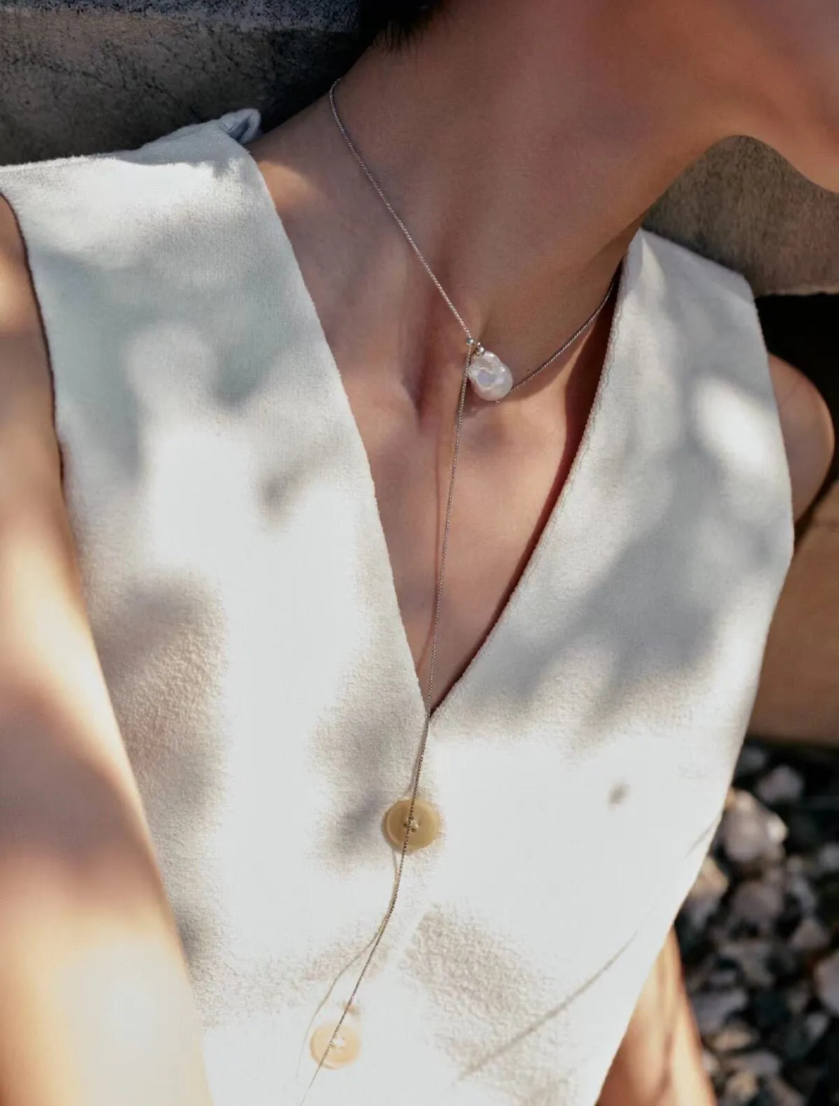 Baroque Pearl Y-Shaped Long Chain Necklace