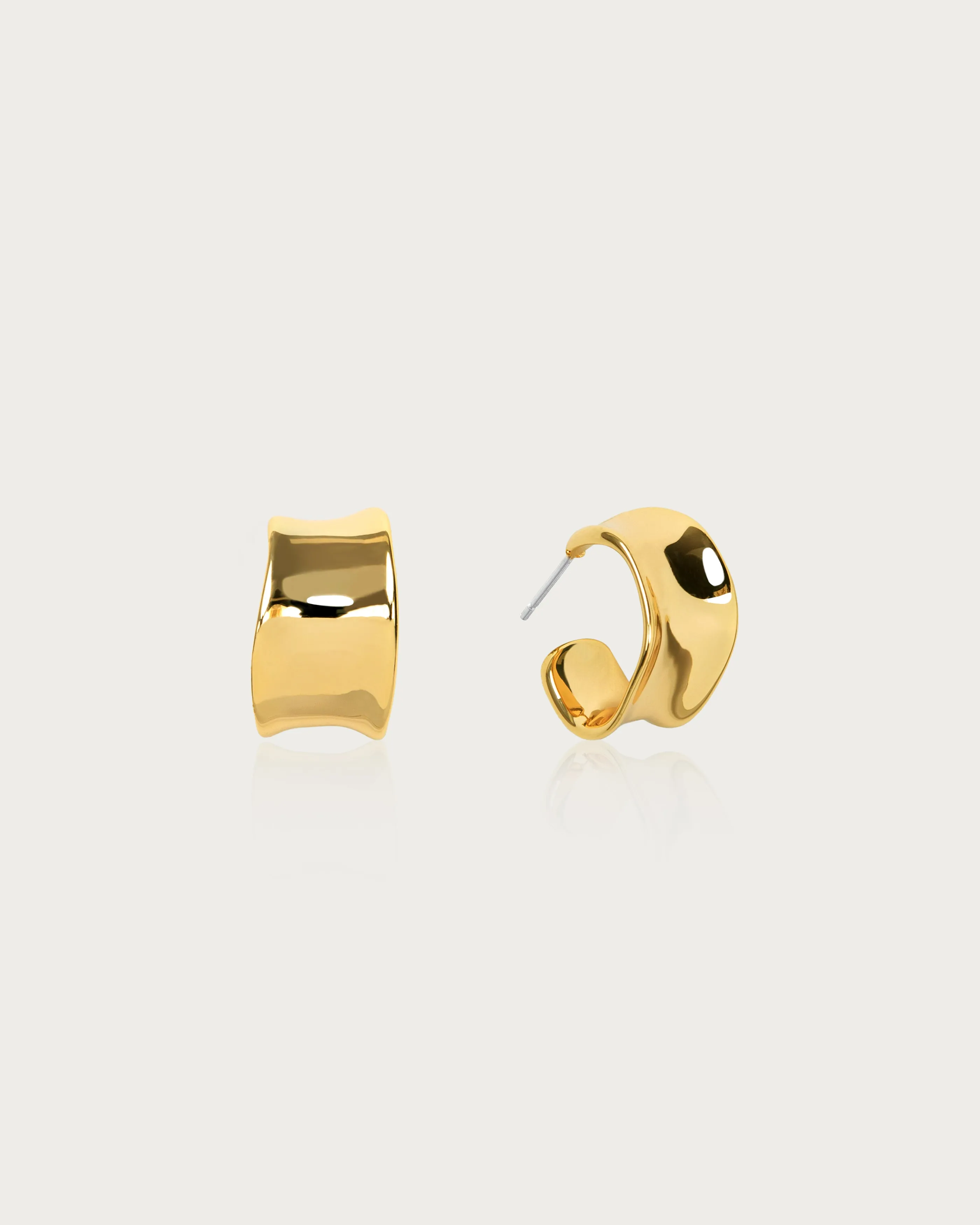 Chunky Flowy Hoop Earrings in Gold