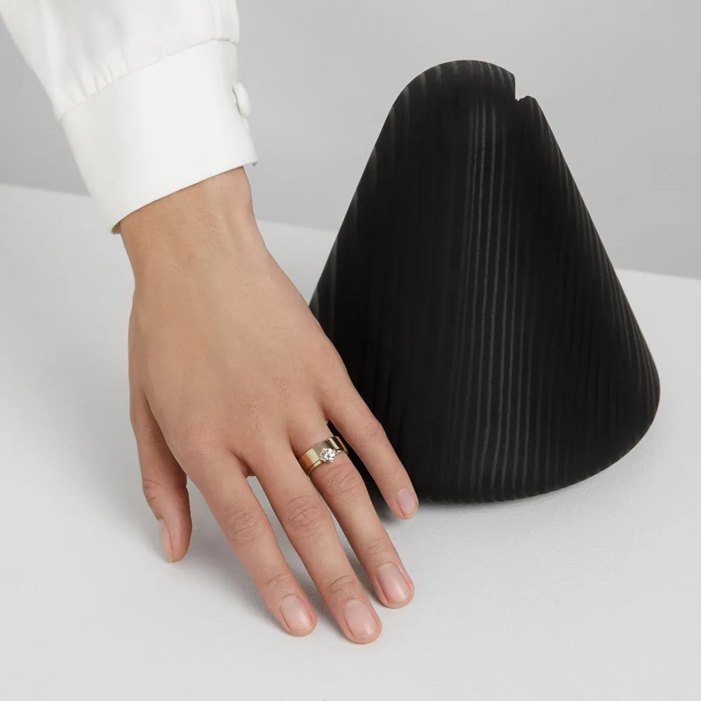 Ema Ring with 0.80ct Natural Diamond in Gold