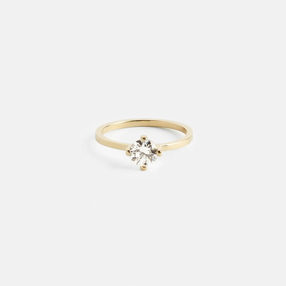 Ema Ring with 0.80ct Natural Diamond in Gold