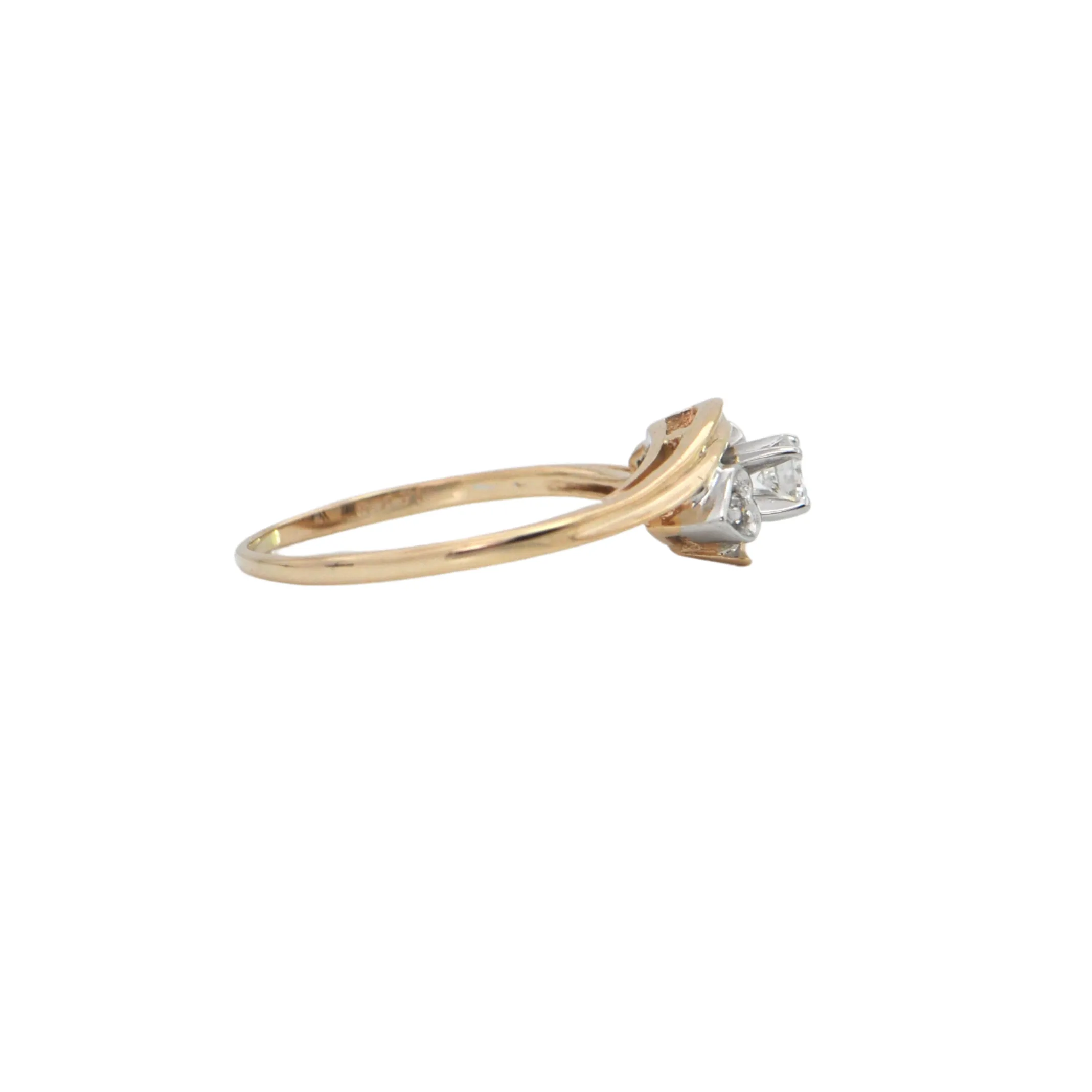 Estate Diamond 14K Gold Trilogy Ring