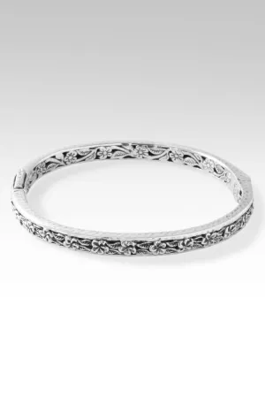 Everblooming Inspiration Bangle? in Frangipani
