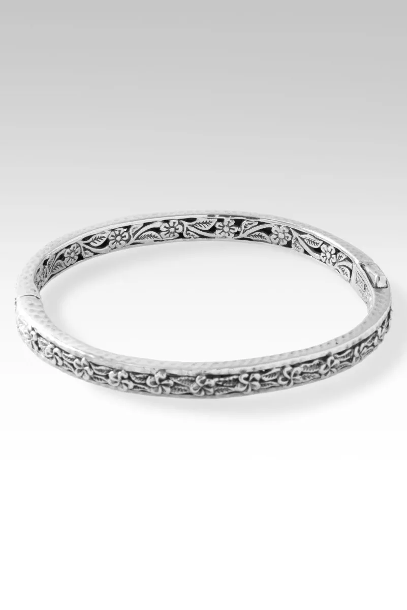 Everblooming Inspiration Bangle? in Frangipani