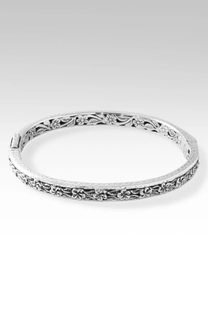 Everblooming Inspiration Bangle? in Frangipani