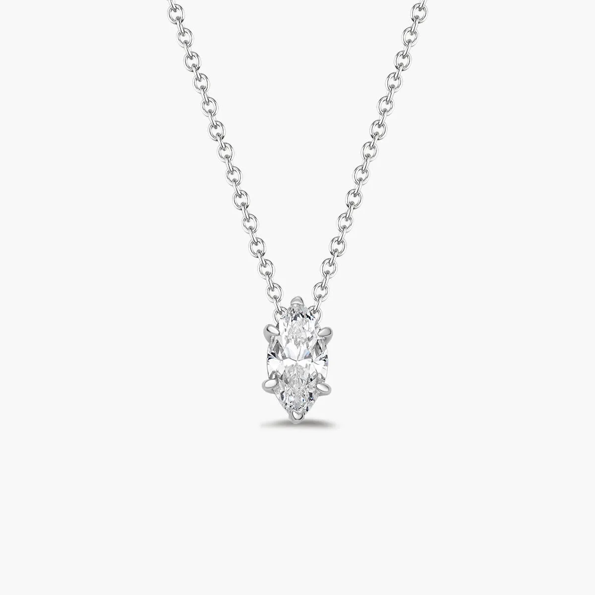 Feu Necklace