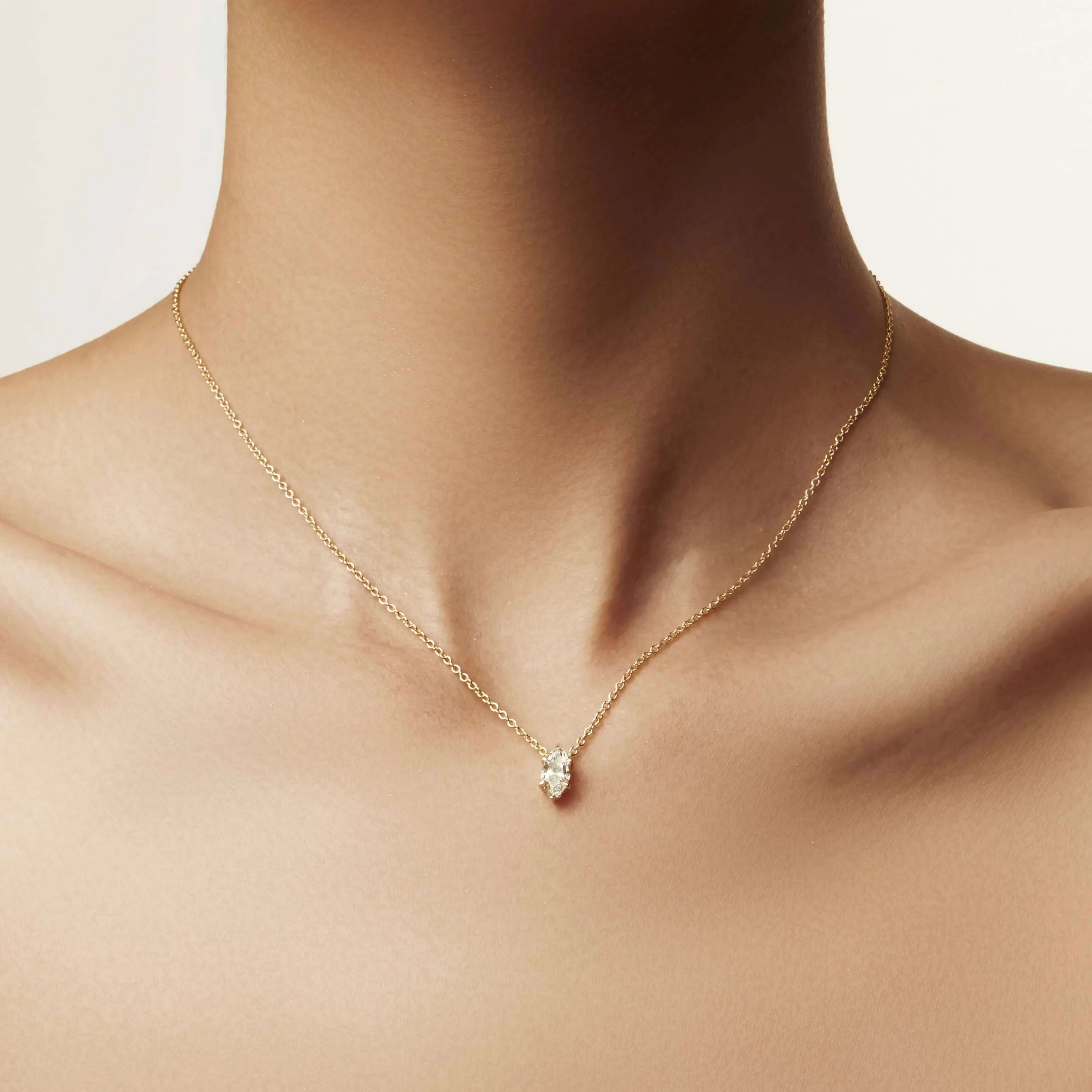 Feu Necklace