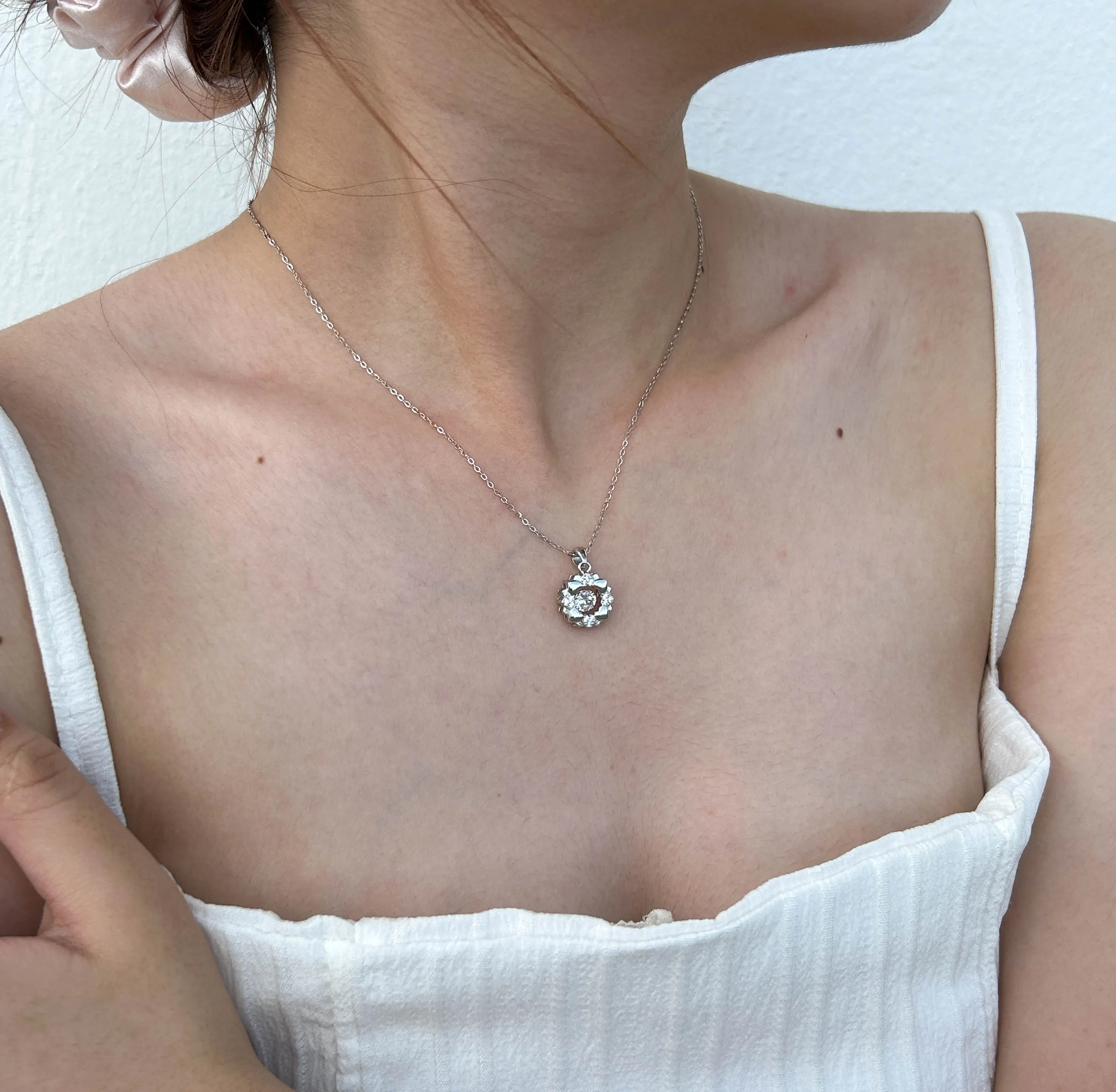 Fleur Dancing Stone Necklace