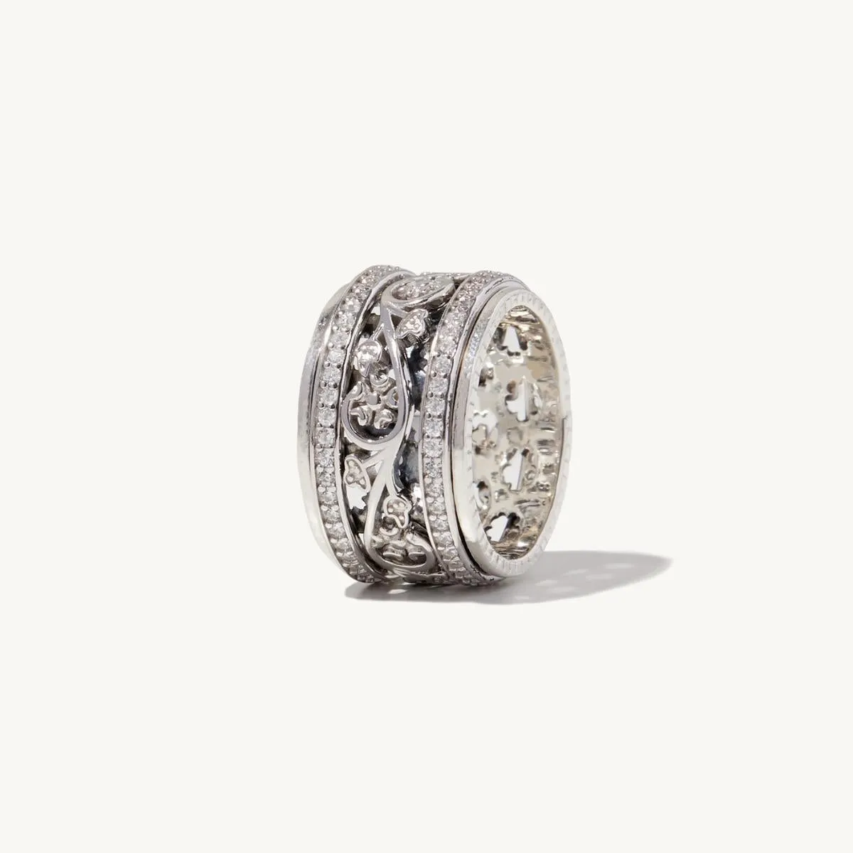 Gia Spinner Ring