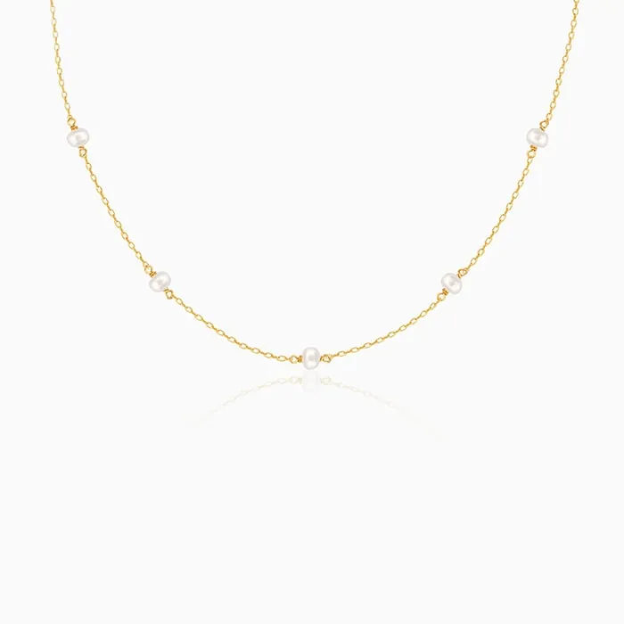 Golden Minimal Pearl Necklace