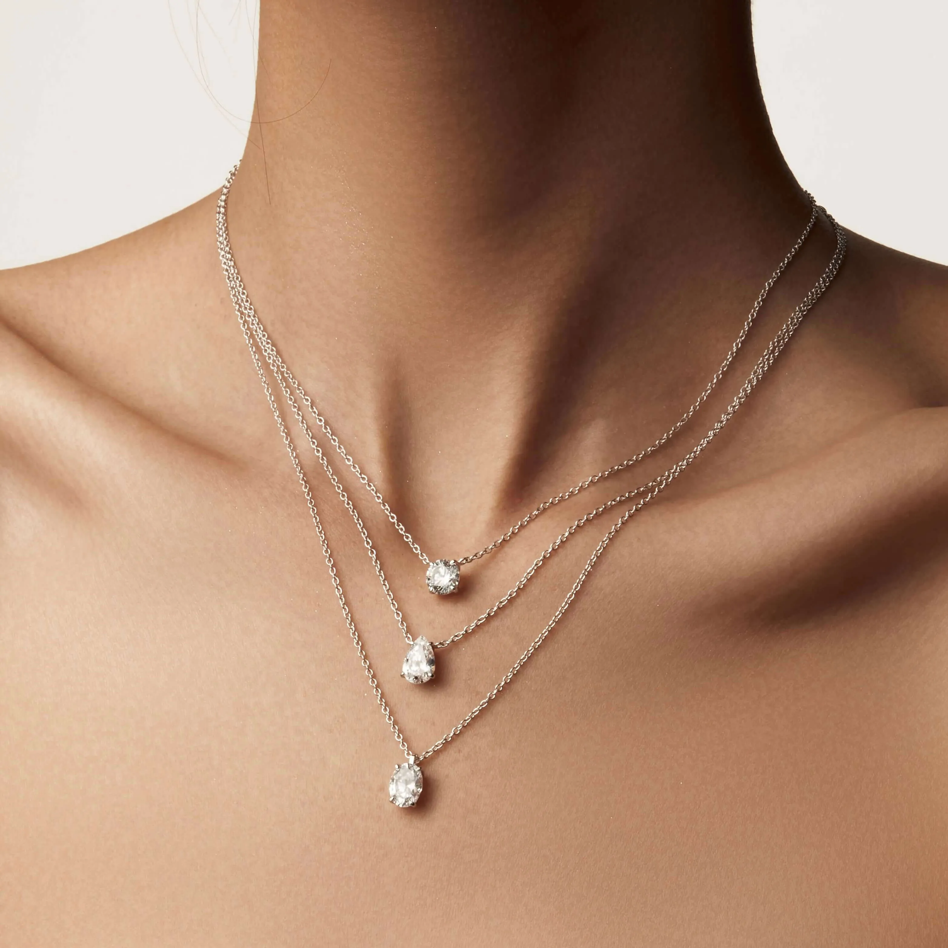 Or??a Necklace
