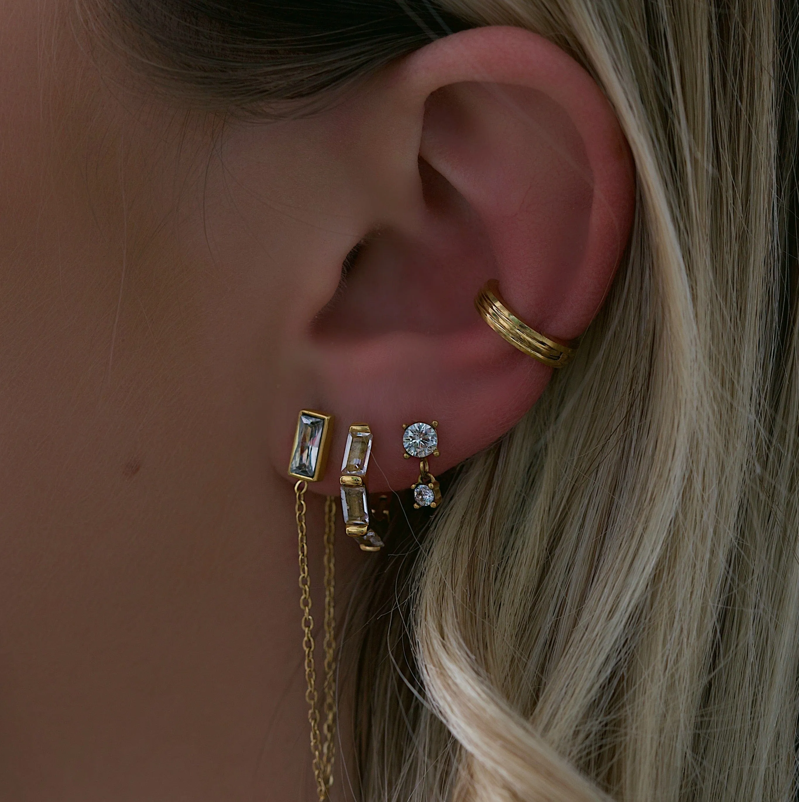 Ridge Ear Cuff