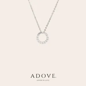Shiny Wreath Necklace