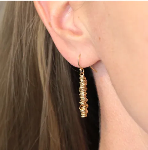 Twist Earring - Small - Solid Core
