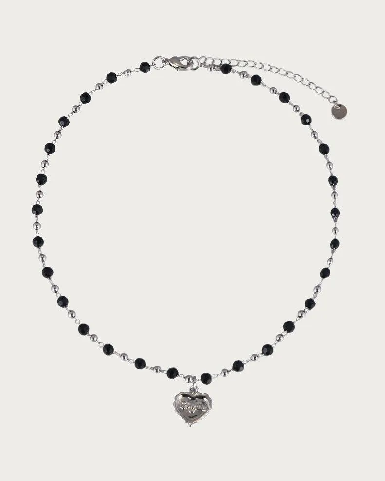 Vanan Necklace in Gold