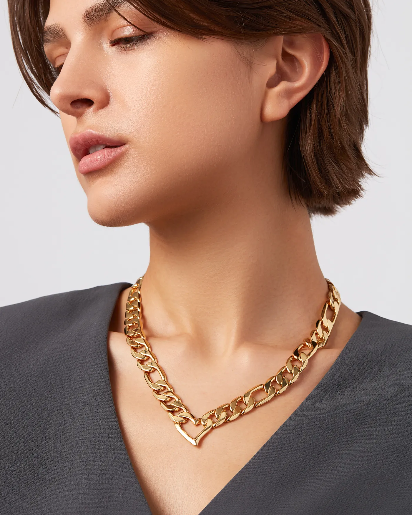 Vera Chain Necklace
