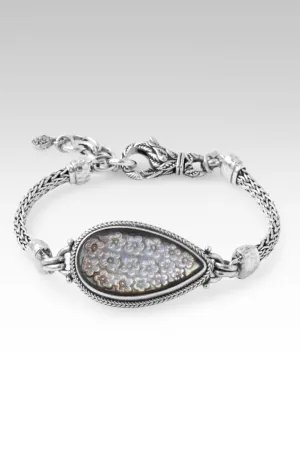 Vital Transformation Bracelet? in Black Tahitian Mother of Pearl